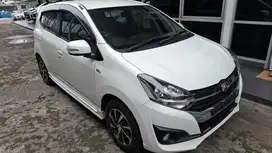 Jual Ayla R MT super istimewa KM LOW tgn 1 dari baru full ori full set