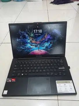 Laptop asus vivobook go 14 E1404FA