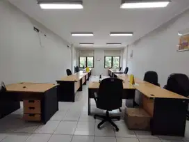 Disewakan Ruko 4 Lantai di Mainroad Gatot Subroto