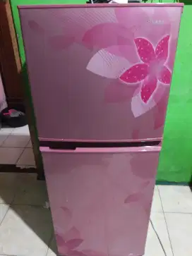 Kulkas Sharp 2 pintu normal