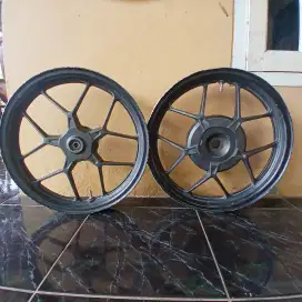 Dijual velg vario old