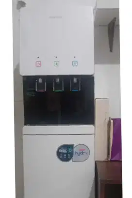 Dispenser Galon Bawah Merk Polytron PWC 778