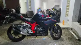 CBR 250 ABS 2023