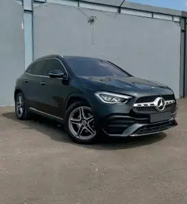 Mercedes Benz GLA200 AMG 2023 [GARANSI ON]