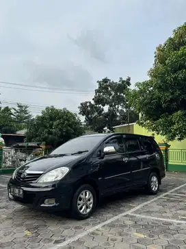 Toyota Innova G 2010 Bensin Manual Istimewa
