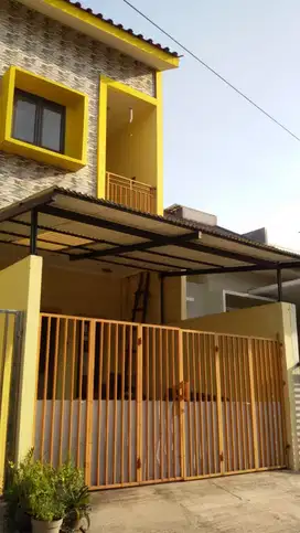 Di Jual Murah Rumah Dekat Green Sedayu Mall 4,5x20 2,5 Lantai