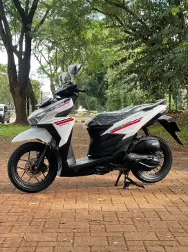Vario 125 Cbs Esp 2017 Bisa dikredit barang mulus