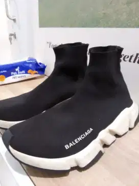 Sepatu BALENCIAGA Speed Trainer Black