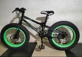 SEPEDAH BMX UKURAN 20 BAN SUPER JUMBO