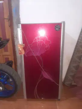 AC..KULKAS..SEPEDA