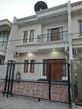 KOST GADING ELOK KELAPA GADING