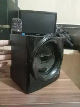 SPEAKER MUSIK SUPER NGEBAS+MIC2 YS-207