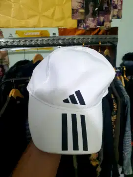 Adidas hat stripe original