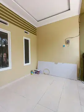 Rumah Baru Renovasi siap Huni, rapih dan tdk banjir, dasana indah