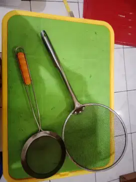 Saringan minyak untuk gorengan