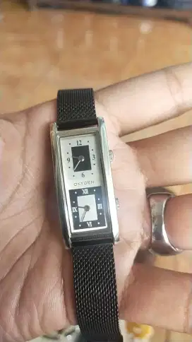 Jam oxygen model gelang