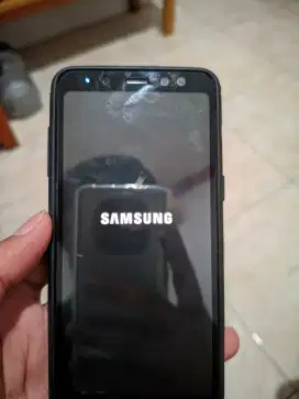 SAMSUNG A8 2018