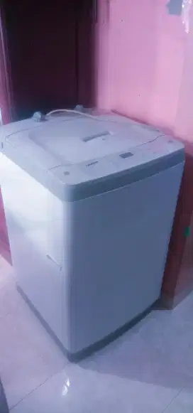 Mesin cuci manual LG 8kg 1 tabung