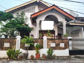 Rumah Sejahtera, Hoek, gang masuk mobil