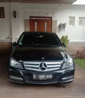 Mercedes Benz C300 Avantgarde 2012
