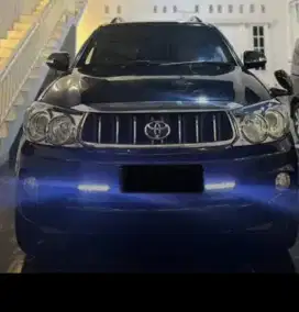 TOYOTA FORTUNER G LUXURY 2.7 CC MATIC HITAM FAVORIT BENSIN 2010 STNK