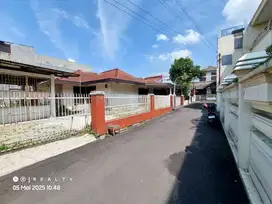Rumah dijual hitung tanah di Geger kalong Setiabudi Ledeng