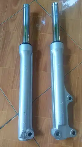 Shock Depan Original Yamaha Mio
