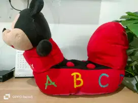 Boneka Mickey mouse