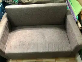 Sofa ruang tamu