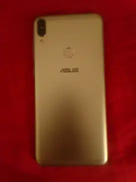 Asus zenfone max pro M1 4/64