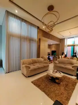 Rumah gajahmungkur dekat UTC/ PDAM  kelud