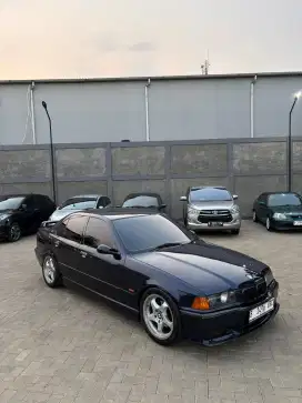 BMW E36 323i 1997 MT