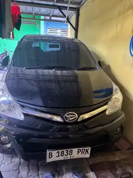 Daihatsu xenia sporty AT 1300 cc