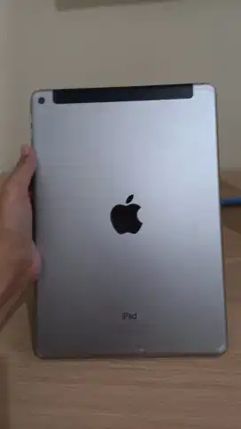 DIJUAL IPAD AIR 2 (2014)