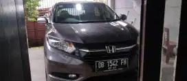 Mobil bekas manado