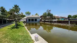 Dijual Rumah Villa Tanah Luas Jalan Cipanas Garut Kota Strategis