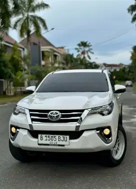 TOYOTA FORTUNER 2.4 VRZ 2018 A/T