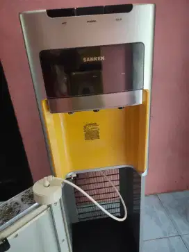Dispenser sanken