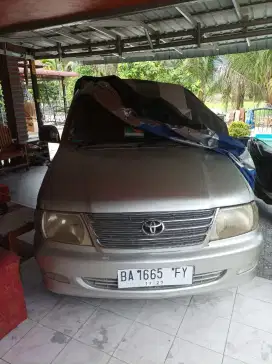 Kijang lgx 2004