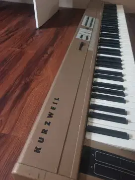 Keyboard Kurzweil SP88