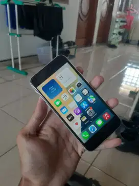 Iphone SE 2020 iBox resmi 64gb