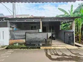 RUMAH SECOND TANAH LUAS JUAL MURAH