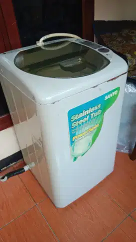 Jual mesin cuci sanyo seken lancar jaya