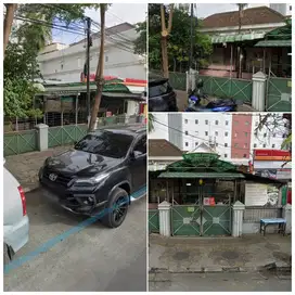 Rumah  Antik  Strategis