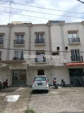 Dijual Ruko Dharmahusada Utara