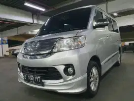 Daihatsu Luxio X AT 2017 FullOriginal SepertiBaru Gress Istimewa Antik