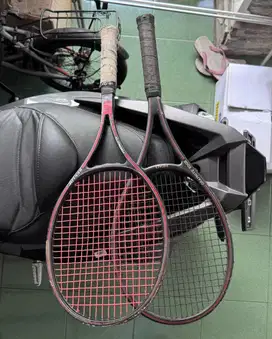 Raket Tenis Bekas