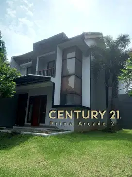 Rumah Murah Luas Hoek Ada Kamar Bawah di Emerald Bintaro gb14317