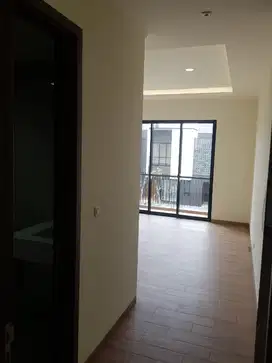 dijual rumah Suvarna sutera eldora 8x20