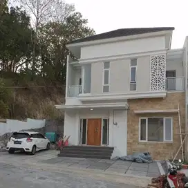 rumah mewah ngaliyan jalan lebar carpot besar cluster
